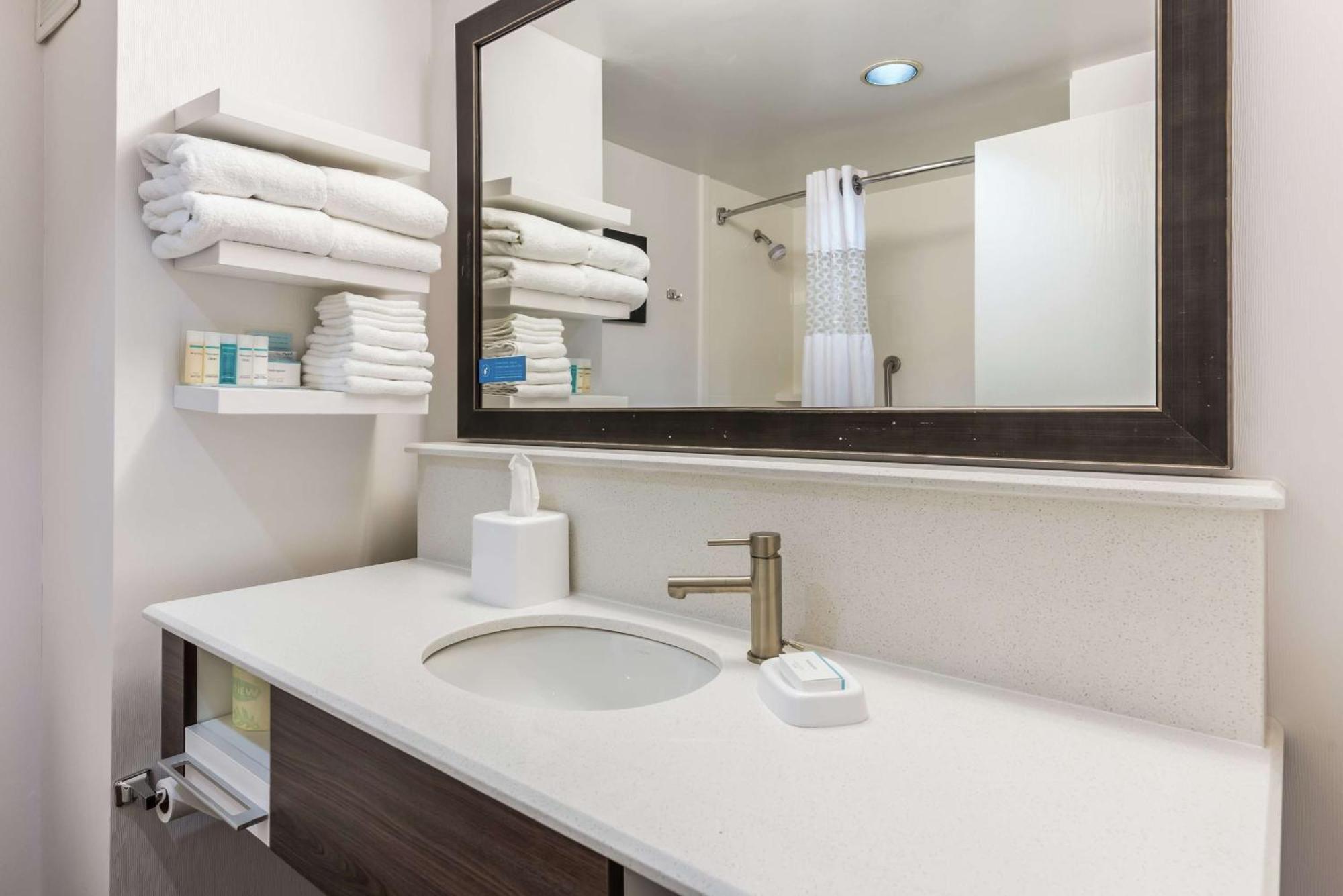 Hampton Inn Columbus I-70E/Hamilton Road Buitenkant foto