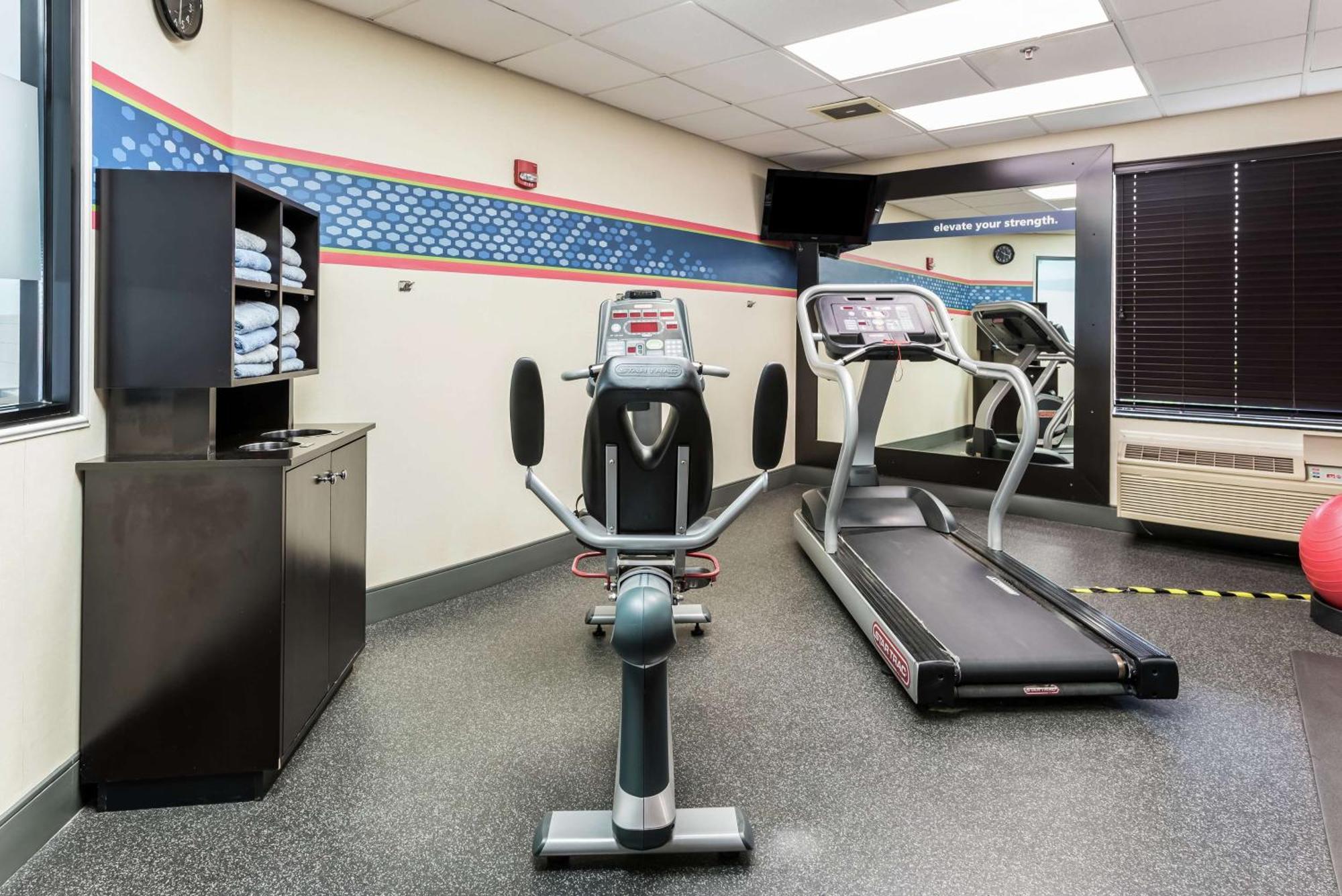 Hampton Inn Columbus I-70E/Hamilton Road Buitenkant foto