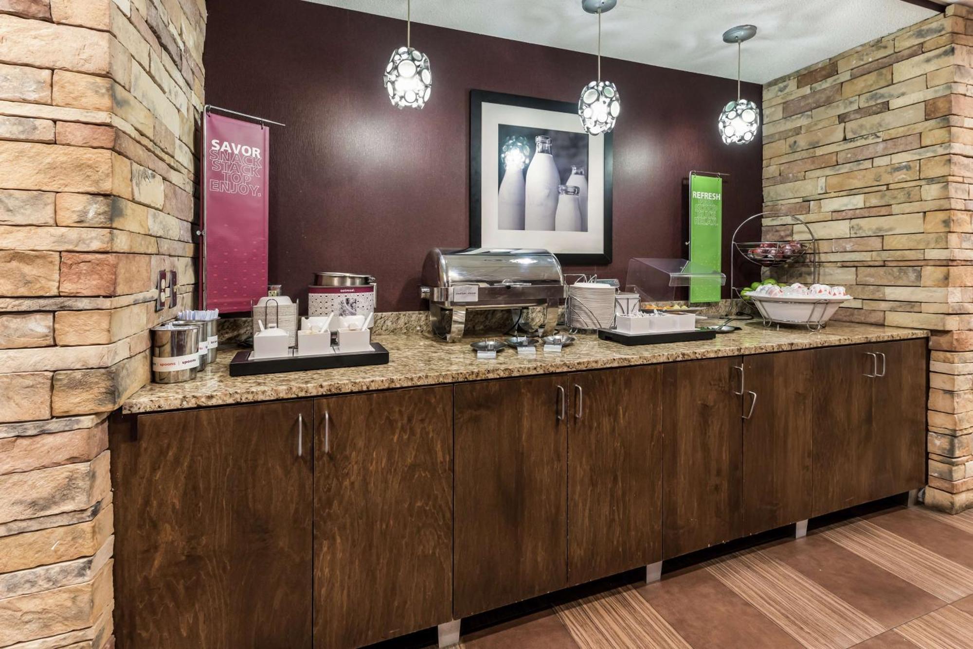 Hampton Inn Columbus I-70E/Hamilton Road Buitenkant foto